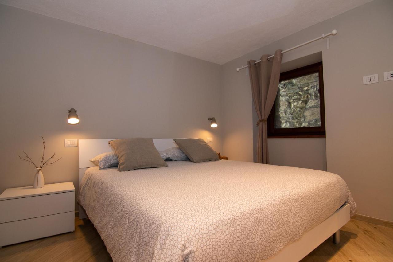 Le Casette Di Rovine Apartamento Aosta Exterior foto
