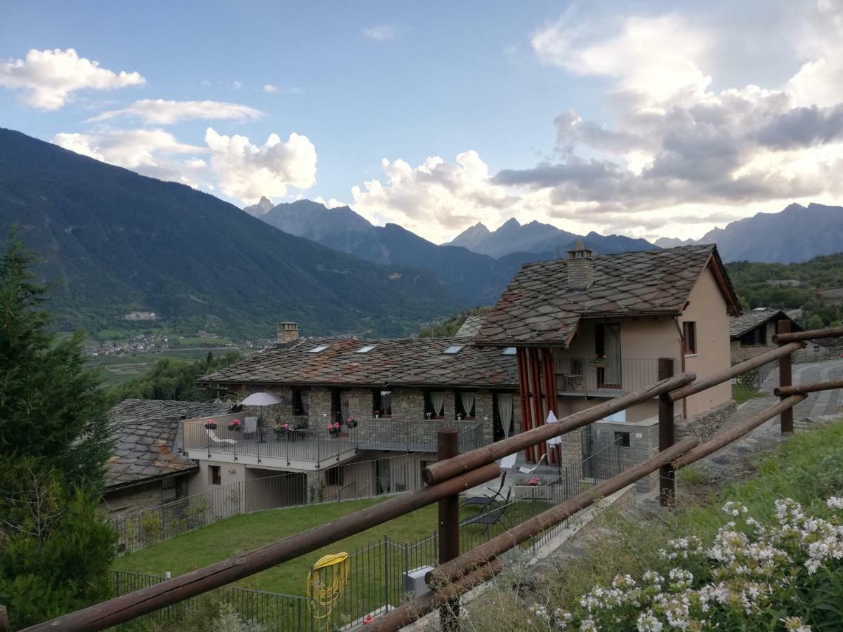 Le Casette Di Rovine Apartamento Aosta Exterior foto